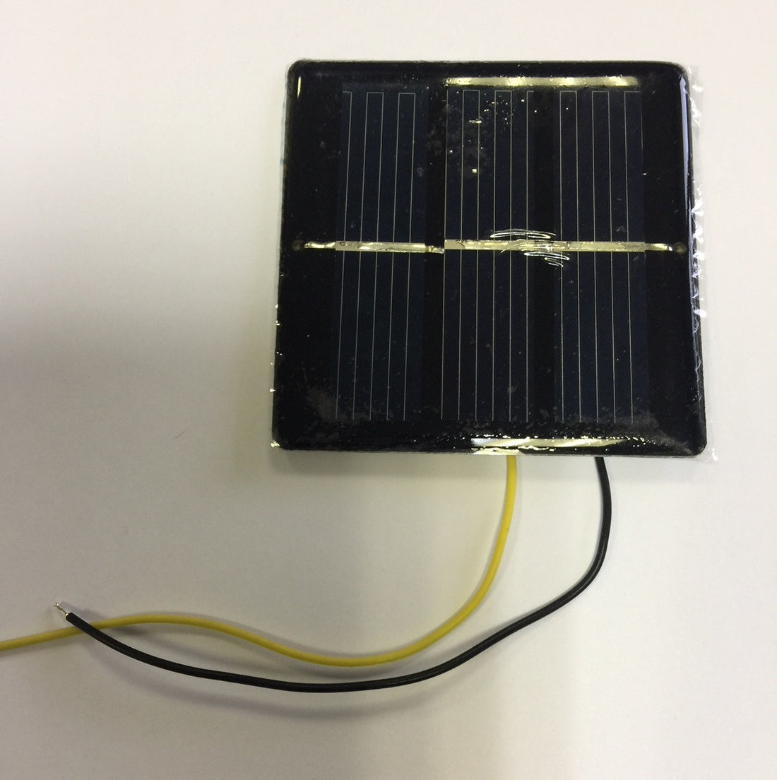 1 panneau solaire 1.2v 1.5v cebekit c-0139 170mA 204mw 61x61mm cellule solaire panneau photovoltaïque - ECLATS DESTOCKAGE