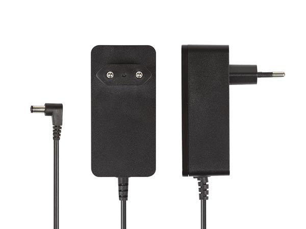 Adaptateur secteur 220v 15v alimentation 2a 30w 2.1x5.5mm compatible 1a 1.2a 1.5a 1.6a 1.7a 1.8a 1.9 ECLATS DESTOCKAGE