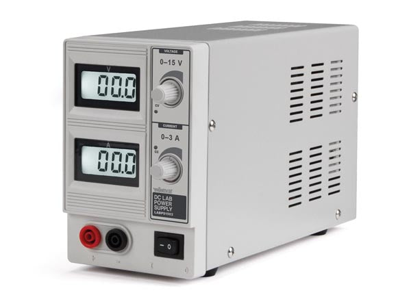 Alimentation de laboratoire labps1503 220v 230vca 0-15 vcc / 0-3 A MAX / double afficheur lcd ECLATS DESTOCKAGE