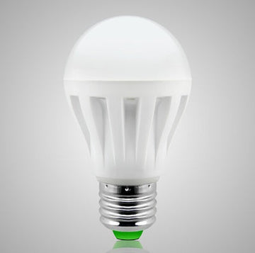 Ampoule 13 led bulb 8w  48W 220-240v e27 ECLATS DESTOCKAGE