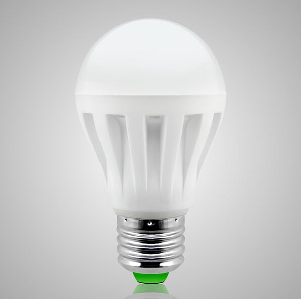 Ampoule 17 led e27 220v 12w pour remplacer 60w 70w 80w lampe lumiere eclairage ECLATS DESTOCKAGE
