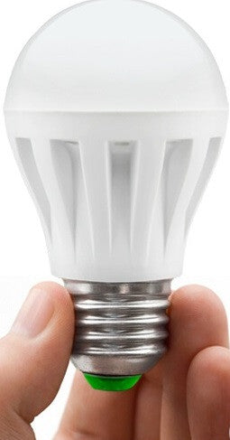Ampoule à 9 led 220v en forme de poire e27 6w  40w ECLATS DESTOCKAGE