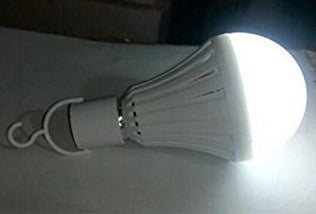 Ampoule led 220v e27 15w blanc eclairage de secours avec batterie intégré lumiere rechargeable ECLATS DESTOCKAGE