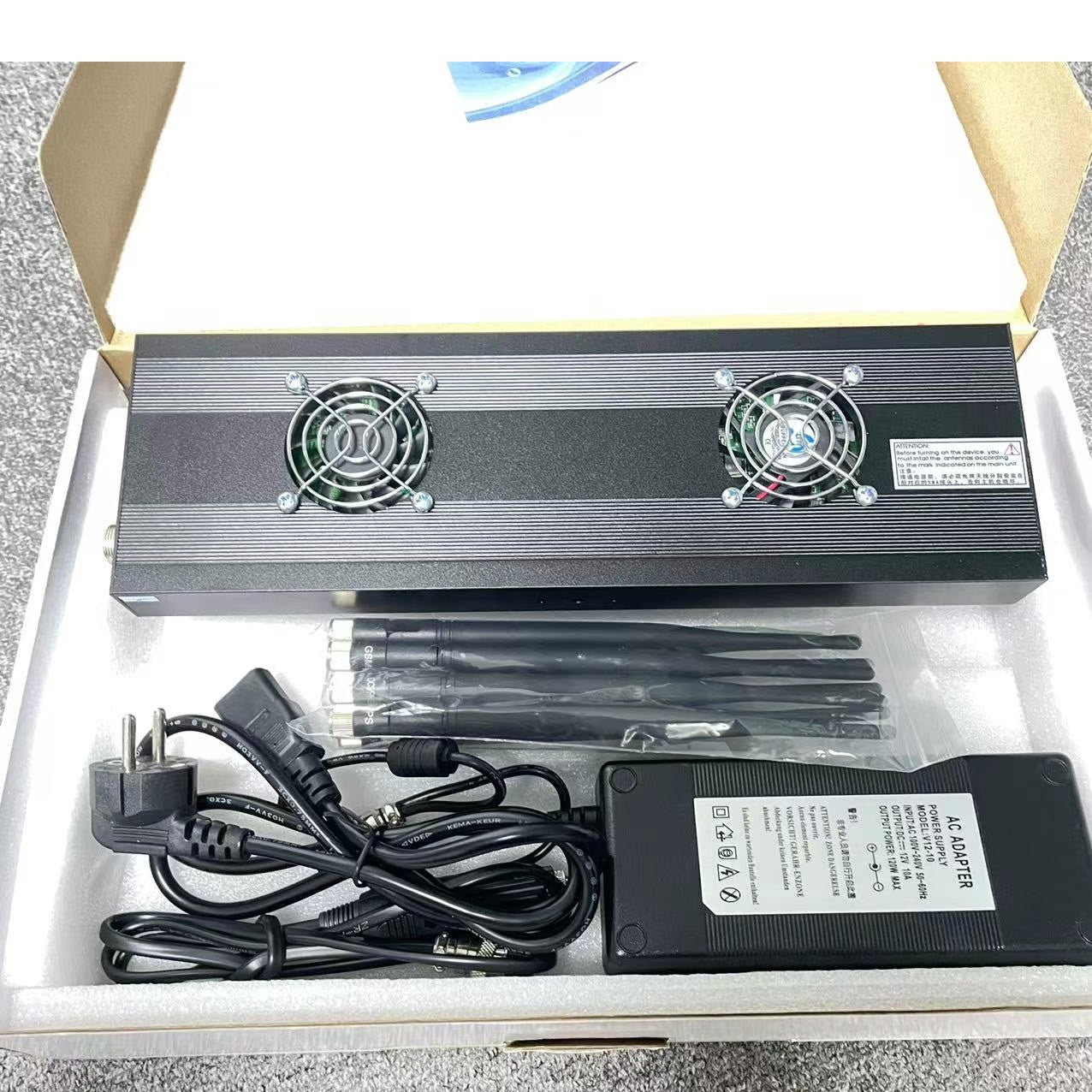 Brouilleur 220V bloqueur signal 8 antennes GSM 2G 3G 4G Wifi 2.4GHz GPS DCS CDMA ECLATS DESTOCKAGE