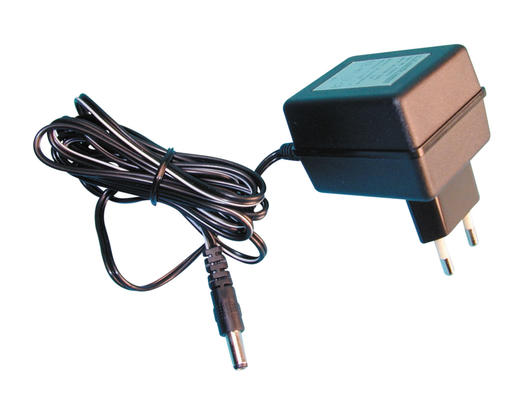 Chargeur 220v 12v 13.8v 60ma 5.5mm 2.1mm 13.6v batterie rechargeable 9.6v talkie walkie gv16 ct1600 ECLATS DESTOCKAGE