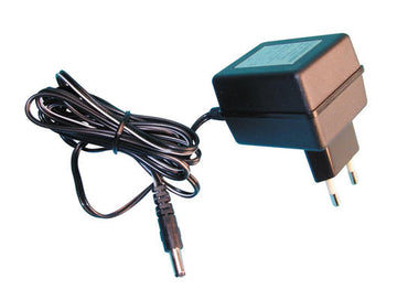 Chargeur 220v 12v 13.8v 60ma 5.5mm 2.1mm 13.6v batterie rechargeable 9.6v talkie walkie gv16 ct1600 ECLATS DESTOCKAGE