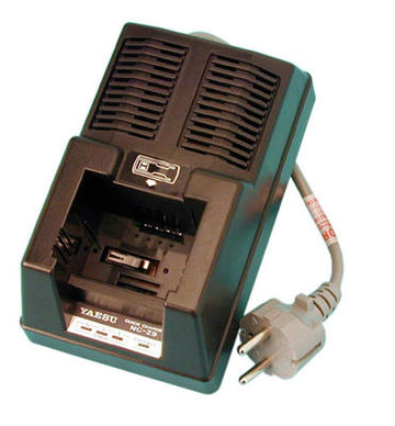 Chargeur electronique enfichable 220v nc29c pour batterie rechargeable 9.6v talkie walkie t5w ECLATS DESTOCKAGE