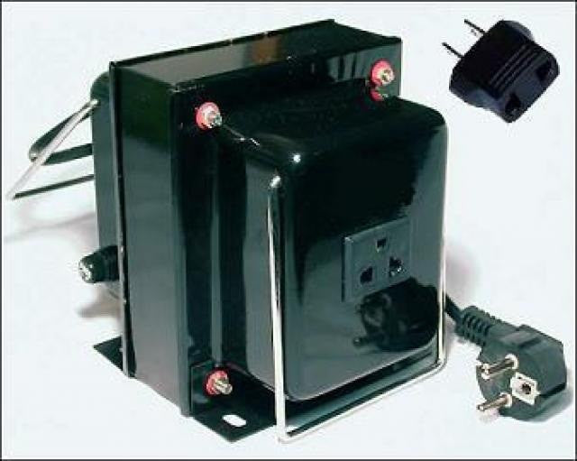 Convertisseur crête 220v 110v 5000w 6600w 120v 230v reversible transfo - ECLATS DESTOCKAGE