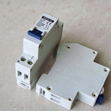Disjoncteur modulaire electrique bipolaire dnx3 4500 - u+n 230v~ 16a 4,5ka c ECLATS DESTOCKAGE