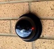 Dome videosurveillance maison camera a led factice cambriolage intérieur extérieur ECLATS DESTOCKAGE