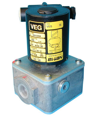 Electrovanne 220v nf ev005 pour tuyau de gaz 15 21mm 1 2 vannes 220vca 230v 240v ECLATS DESTOCKAGE