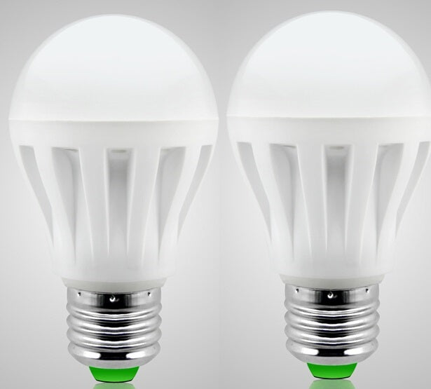 Lot de 2 ampoules led classique opaque 4.8W  32W culot E27 (35w 40w 45w) ECLATS DESTOCKAGE
