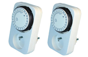 Lot de 2 programmateurs prise programmable mecanique journalier interieure ECLATS DESTOCKAGE