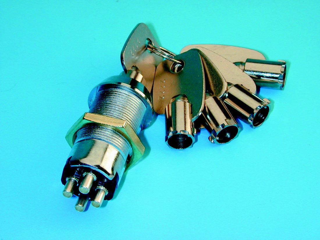 Serrure electrique 4 plots 45 degre ON OFF 5 clefs rondes interrupteur marche arret commutateur verrouillage ECLATS DESTOCKAGE