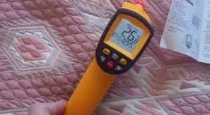 Thermometre laser jaune rouge 900 degre numerique infrarouge gm900 -50°c benetech temperature ECLATS DESTOCKAGE